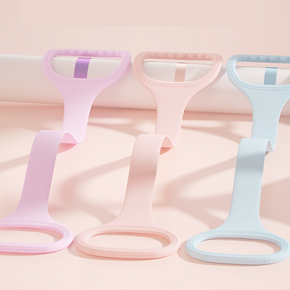 Fitness resistance band with handles
