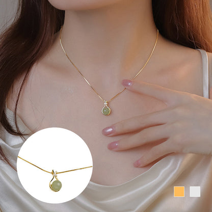 Elegant Hetian Jade Pendant Necklace